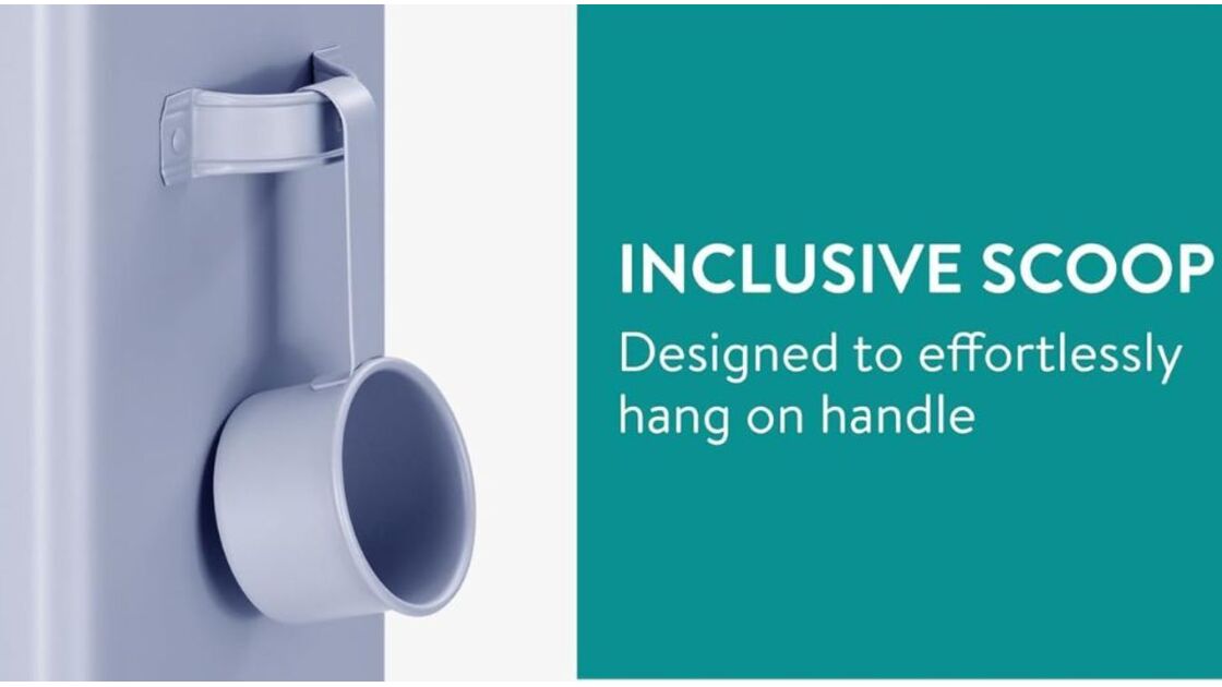 Recipiente para ração do cão com pegas resistentes e copo para servir