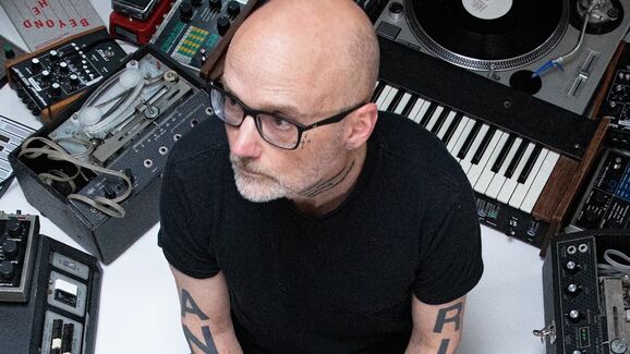 Um verdadeiro aliado. Moby doa cachê do Coachella a organizações de defesa dos animais