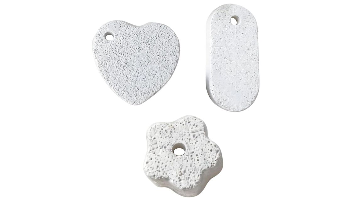 Pedras para roer em formato de coração, flor e oval para roedores